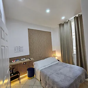 Room&jacuzzi Penzion Neapol