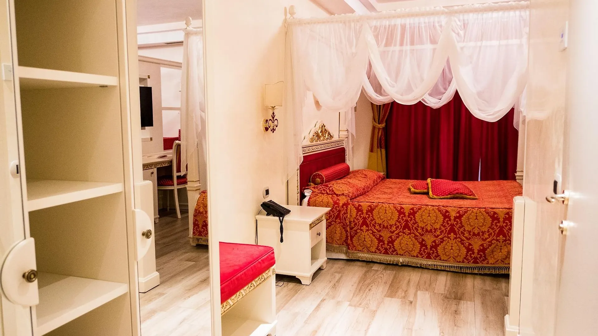 ויצ'נצה Palace Hotel & Spa La Conchiglia D' Oro 4*,