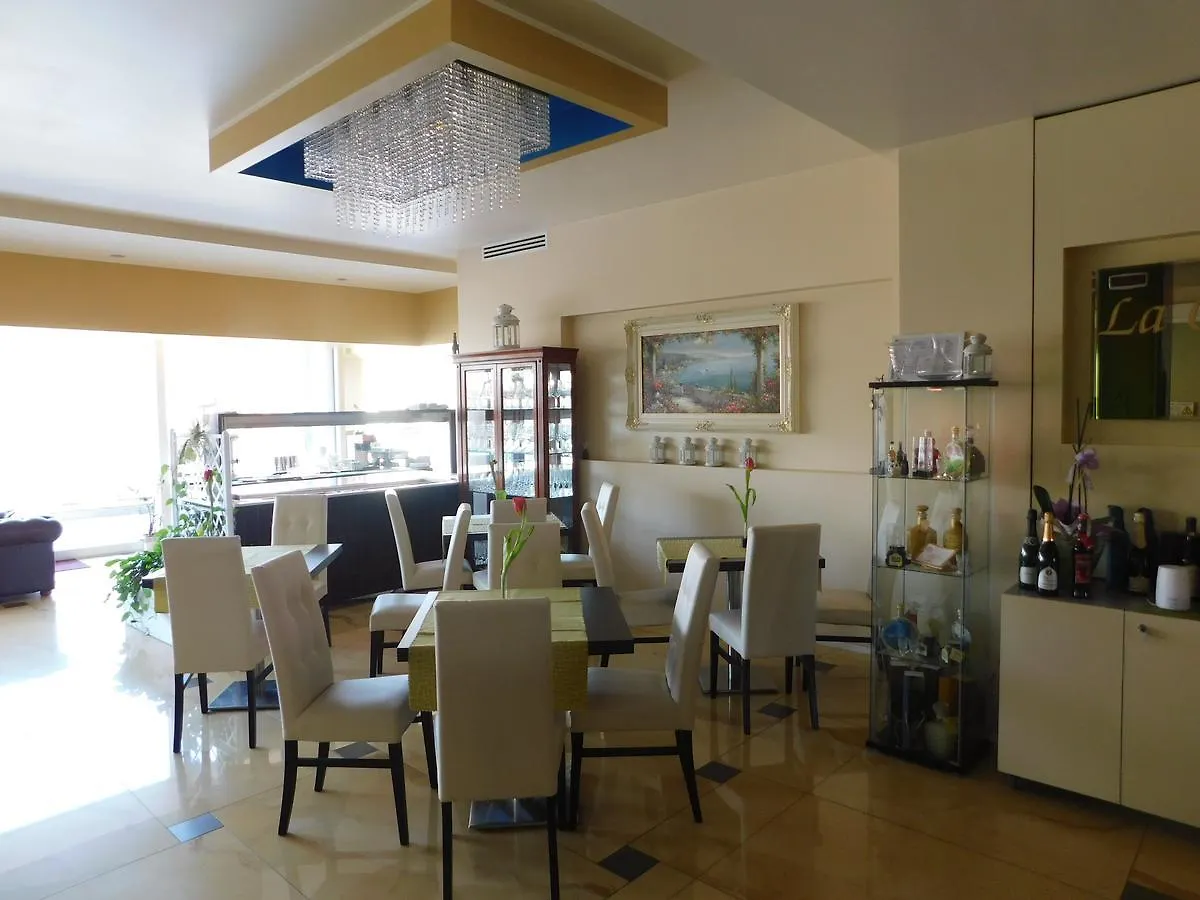 ויצ'נצה Palace Hotel & Spa La Conchiglia D' Oro 4*,